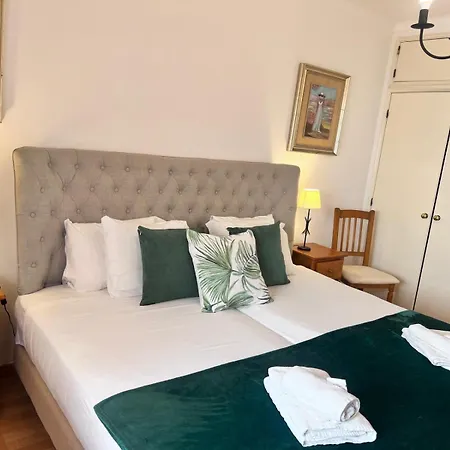 Da Rocha Unique Design With Pool By Homing * Portimão